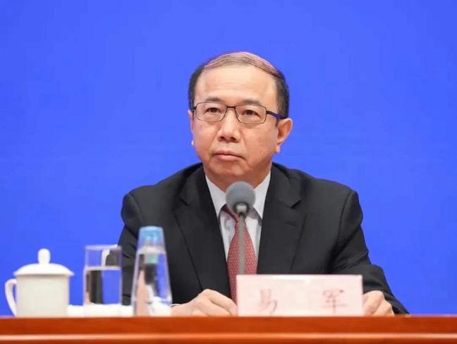 住建部加快推進建設工程企業資質管理制度改革